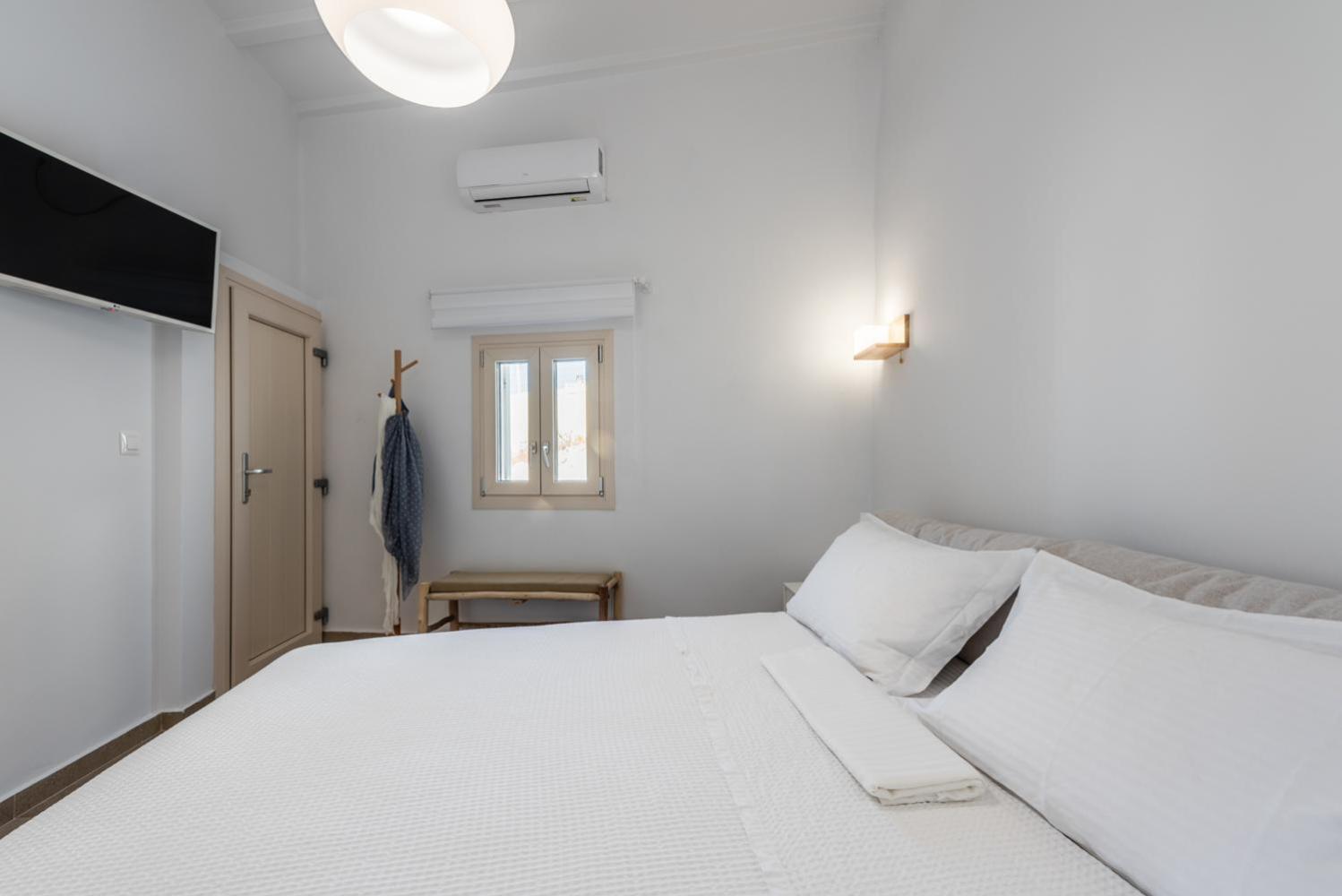 Anemi Suites Adamantas  Cameră foto
